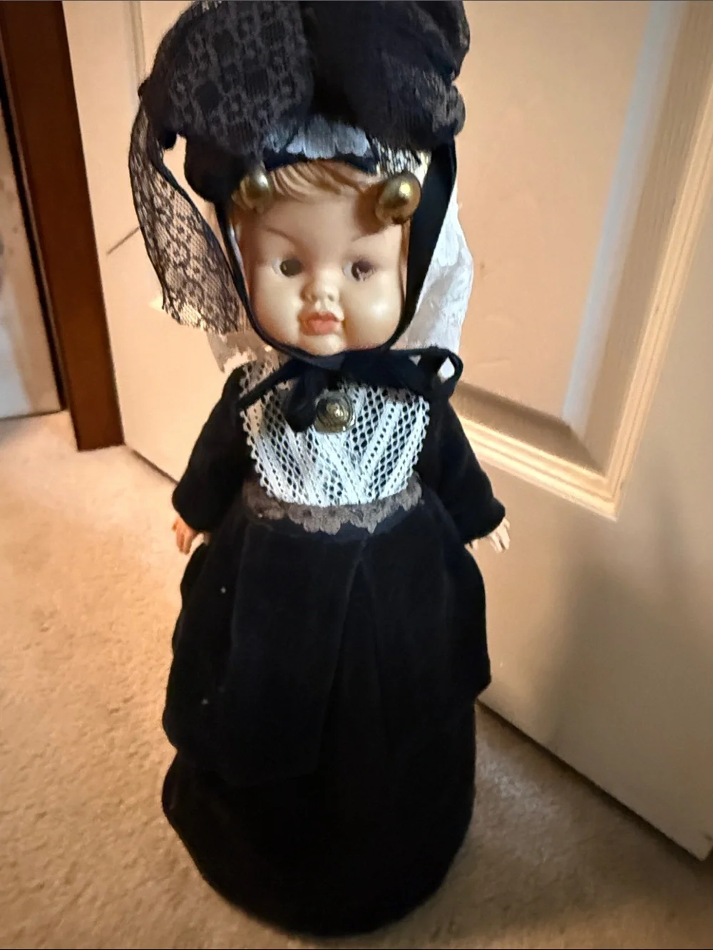 Classic Black Cloth Doll with Lace Accents -portuguese